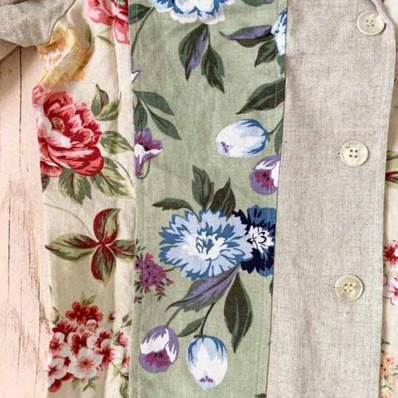 Floral Beige linen lightweight button down Jacket - Picture 6 of 12